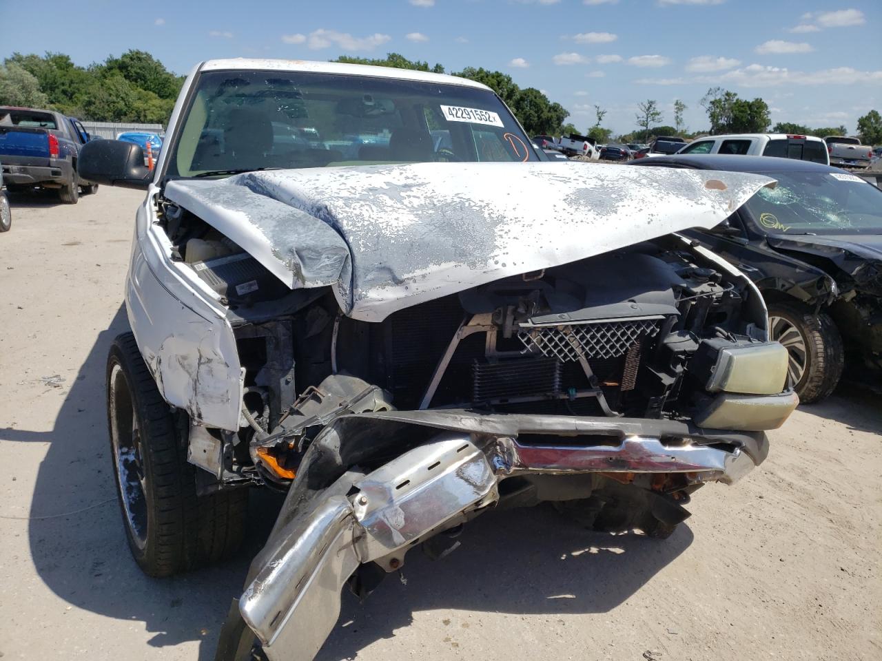 Photo 9 from auction – 2005 CHEVROLET SILVERADO with VIN 2GCEC13T951249000