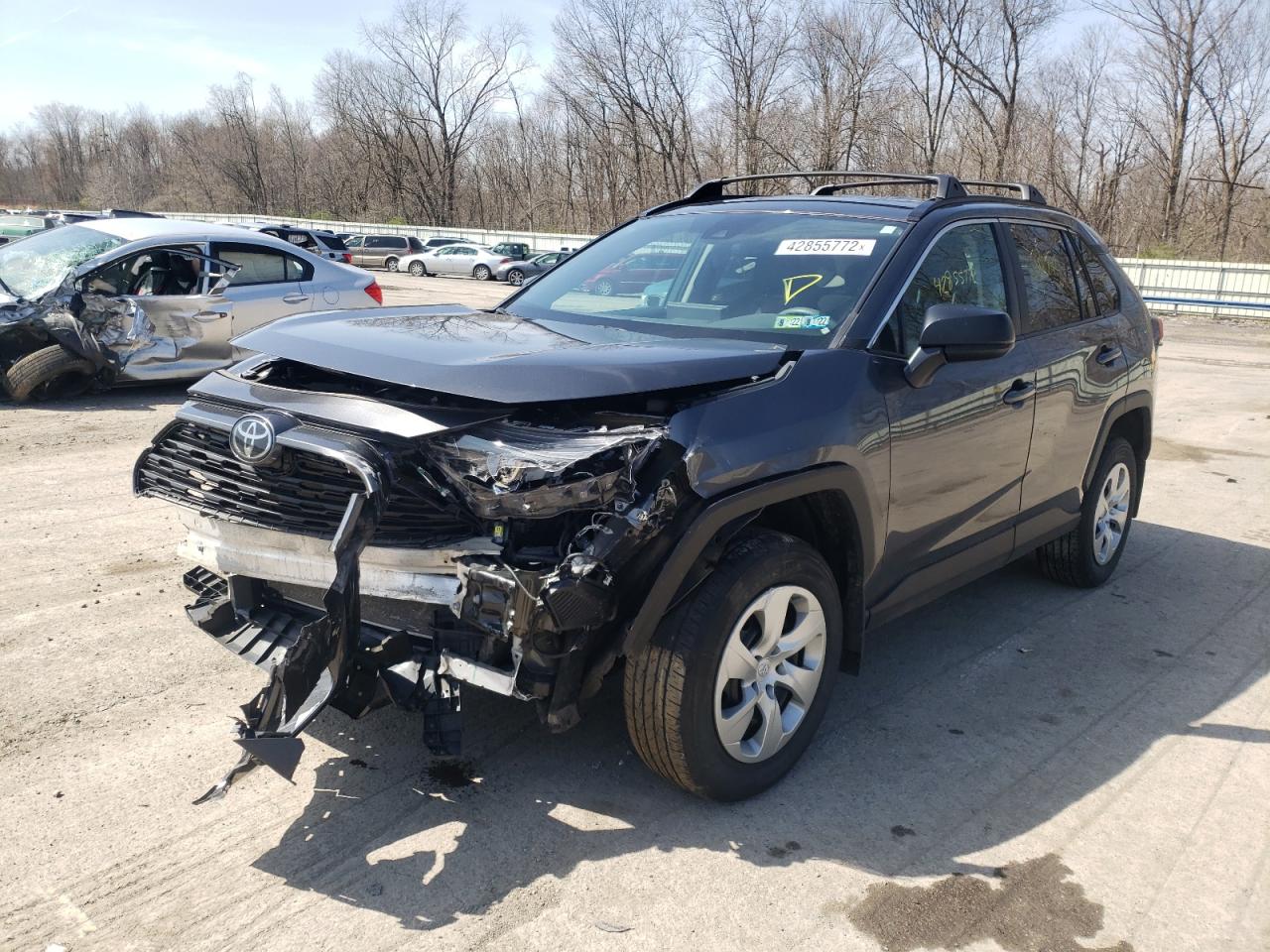 Photo 2 from auction – 2019 TOYOTA RAV4 LE with VIN 2T3F1RFVXKC046319