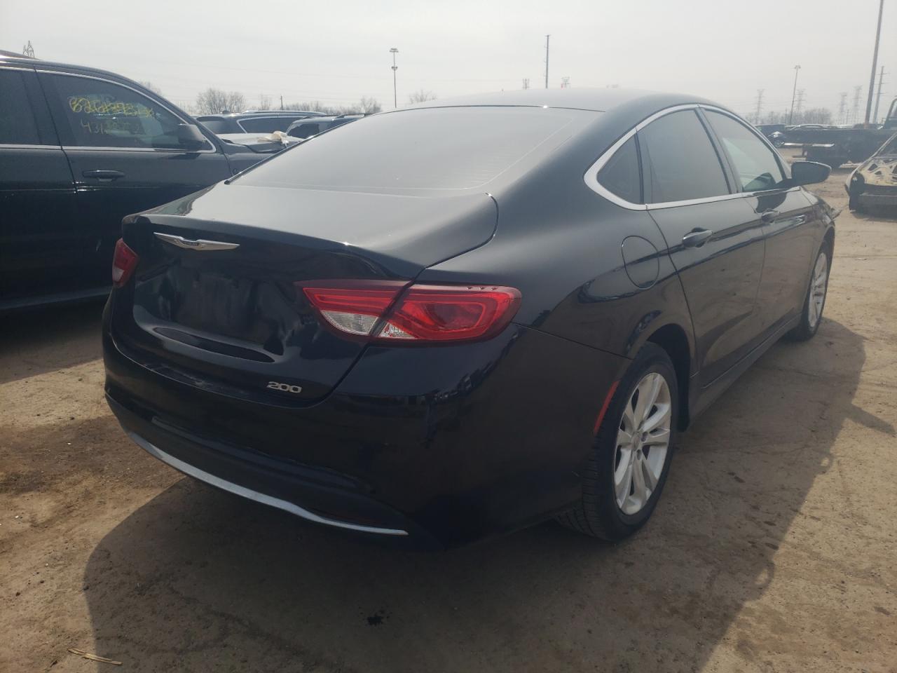 Photo 4 from auction – 2015 CHRYSLER 200 LIMITE with VIN 1C3CCCAB5FN502508