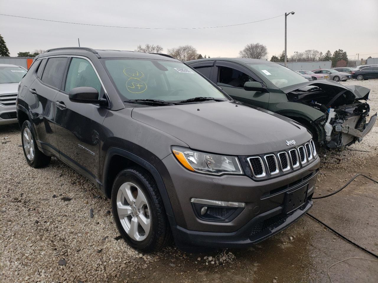 JEEP COMPASS LA 2019 with VIN 3C4NJDBB7KT641340 - Photo from auction