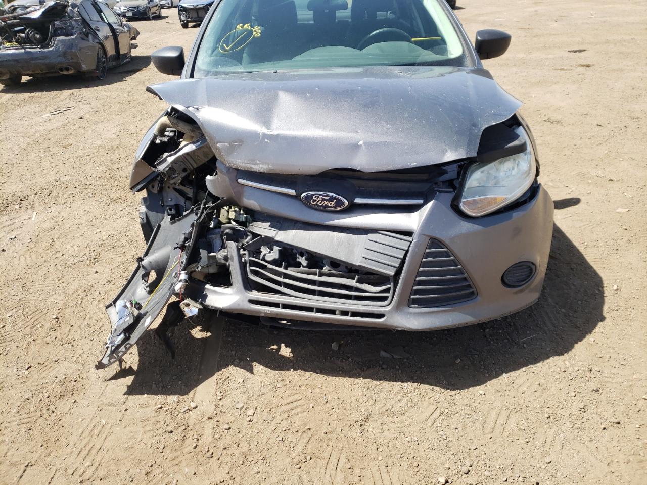 Photo 9 from auction – 2014 FORD FOCUS S with VIN 1FADP3E28EL373601