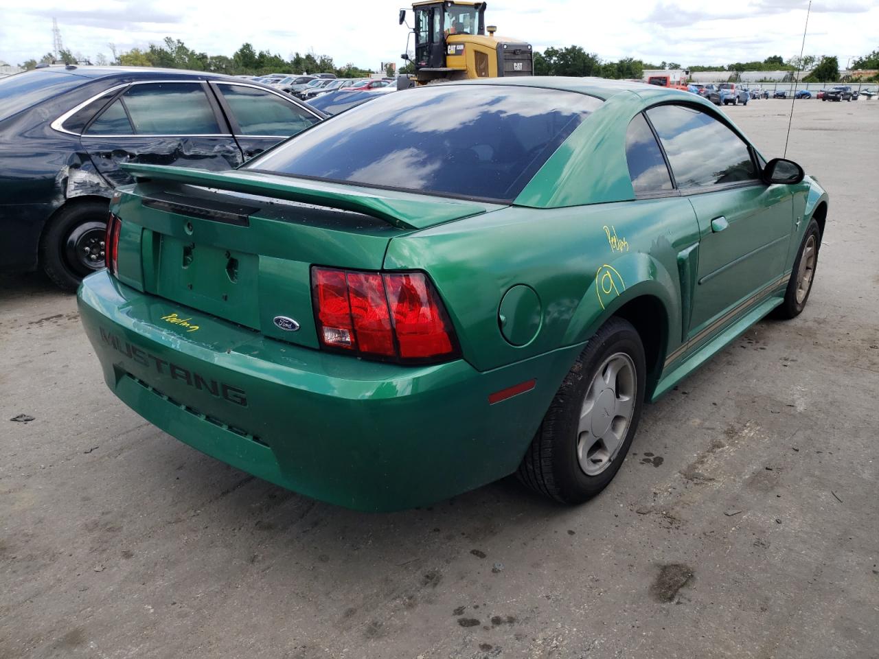 Photo 4 from auction – 2000 FORD MUSTANG with VIN 1FAFP4045YF155111