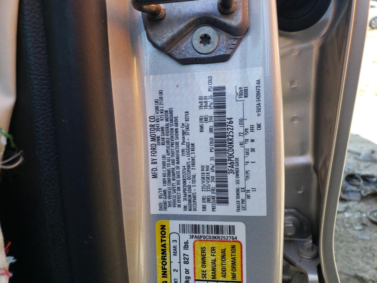 Photo 10 from auction – 2019 FORD FUSION SEL with VIN 3FA6P0CD0KR252764