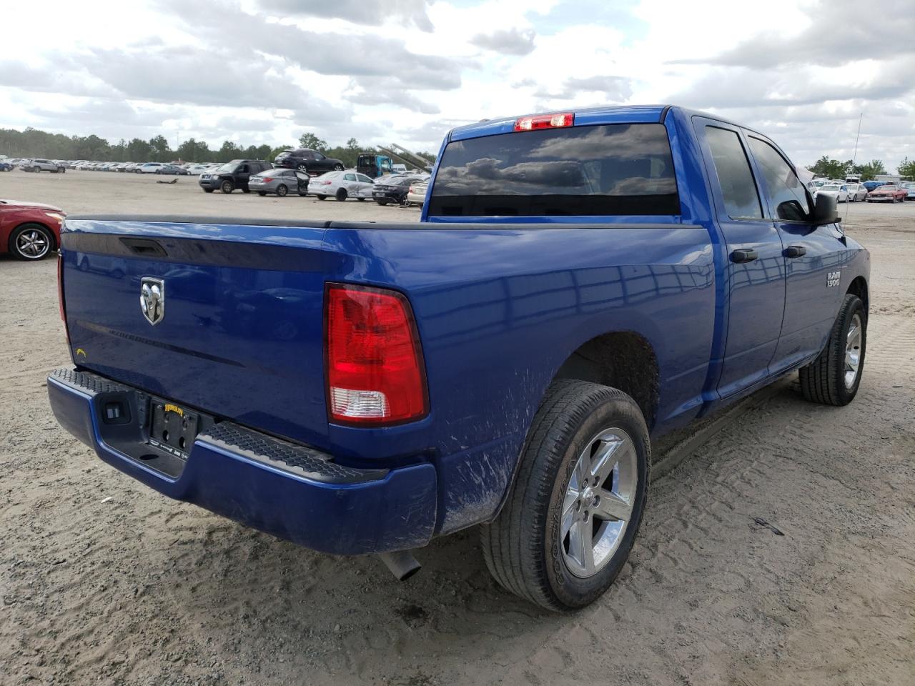 Photo 4 from auction – 2018 RAM 1500 ST with VIN 1C6RR6FG3JS229709