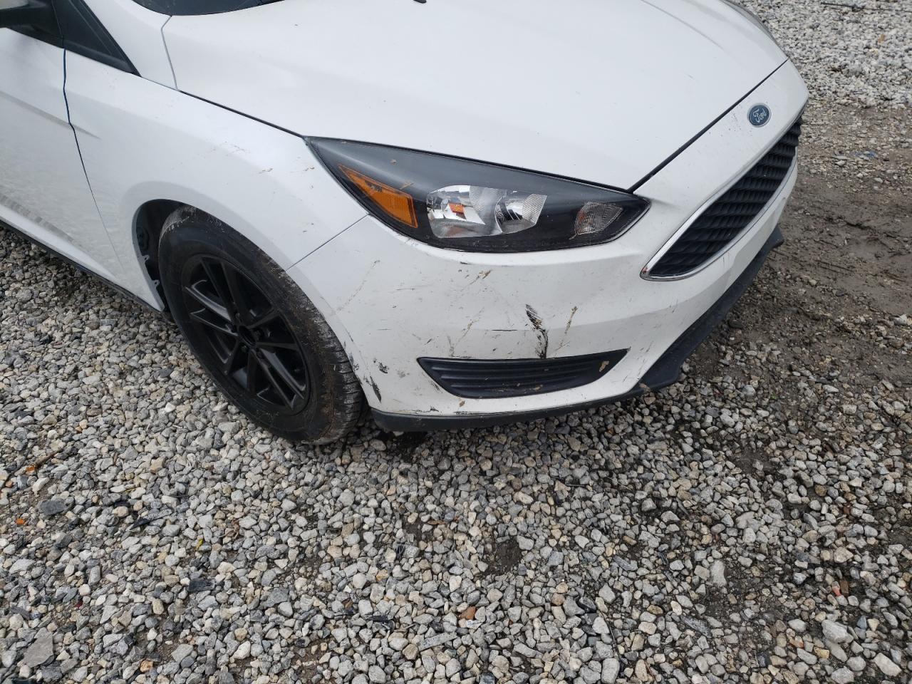Photo 10 from auction – 2015 FORD FOCUS SE with VIN 1FADP3K20FL301751