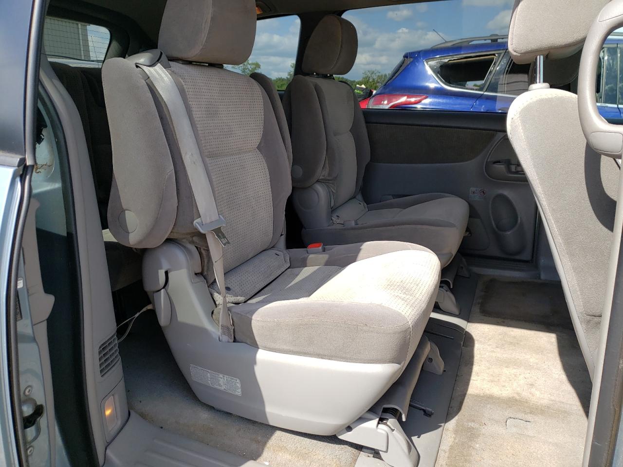 Photo 6 from auction – 2009 TOYOTA SIENNA CE with VIN 5TDZK23C59S239685