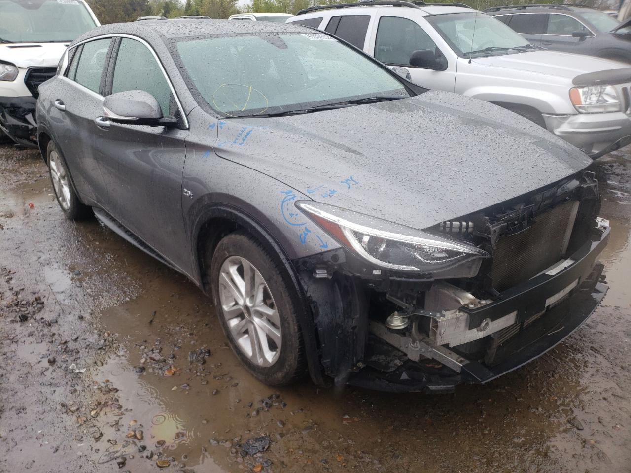 INFINITI QX30 BASE 2018 with VIN SJKCH5CP0JA059943 - Photo from auction
