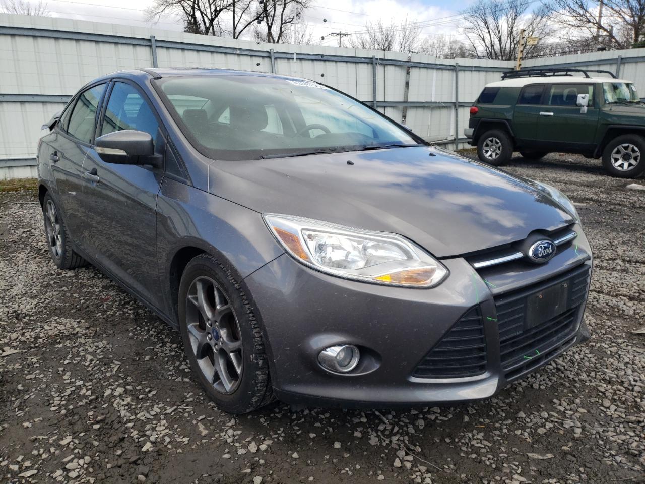 FORD FOCUS SE 2014 with VIN 1FADP3F26EL215269 - Photo from auction