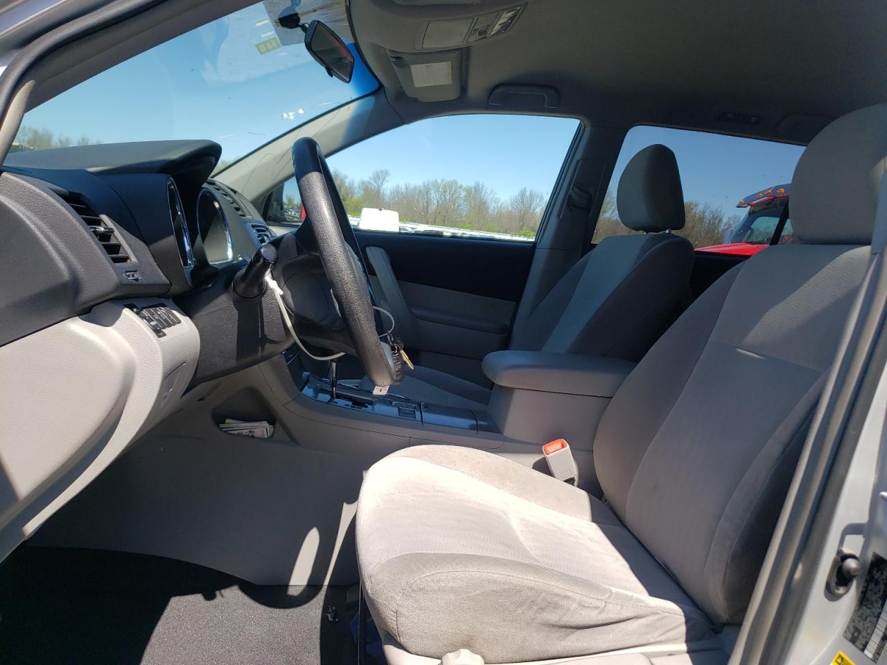 Photo 5 from auction – 2013 TOYOTA HIGHLANDER with VIN 5TDZK3EH3DS129774