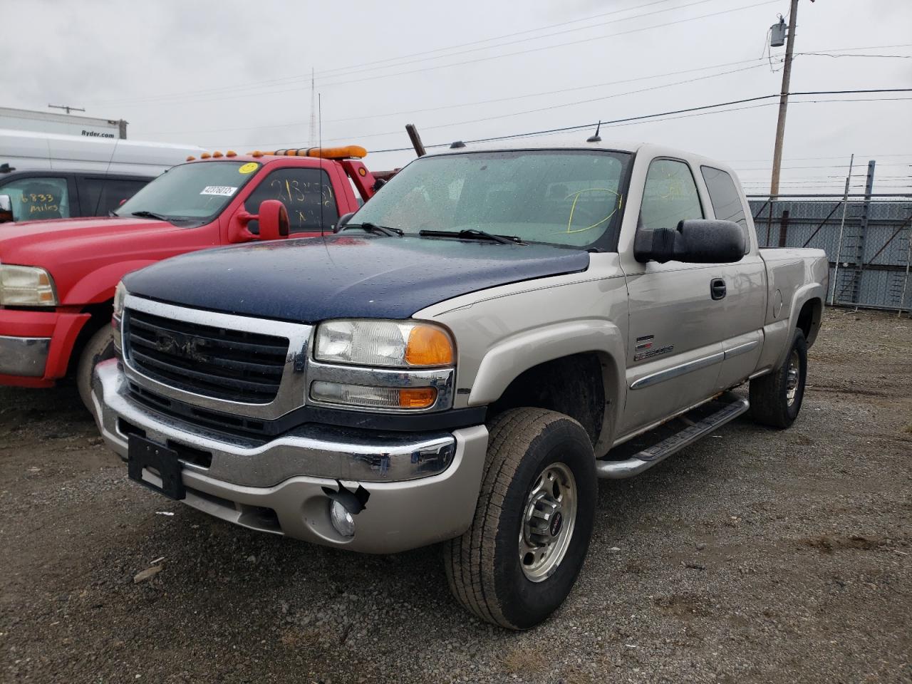 Photo 2 from auction – 2005 GMC SIERRA K25 with VIN 1GTHK29215E332178