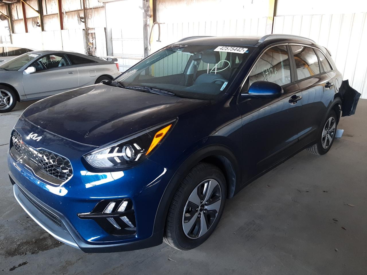 Photo 2 from auction – 2022 KIA NIRO LX with VIN KNDCB3LC7N5500486