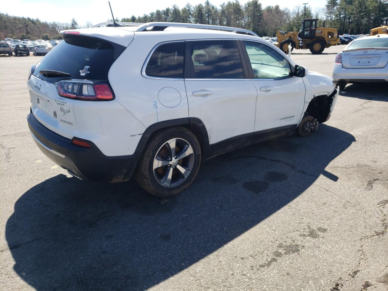 Photo 4 from auction – 2019 JEEP CHEROKEE L with VIN 1C4PJMDX7KD448726