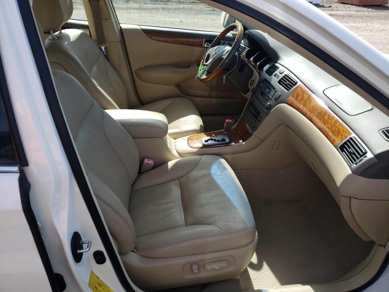 Photo 5 from auction – 2005 LEXUS ES 330 with VIN JTHBA30G455122079