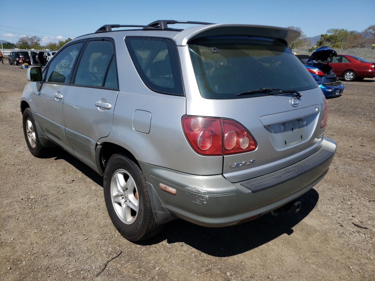 Photo 3 from auction – 2000 LEXUS RX 300 with VIN JT6GF10U9Y0055524