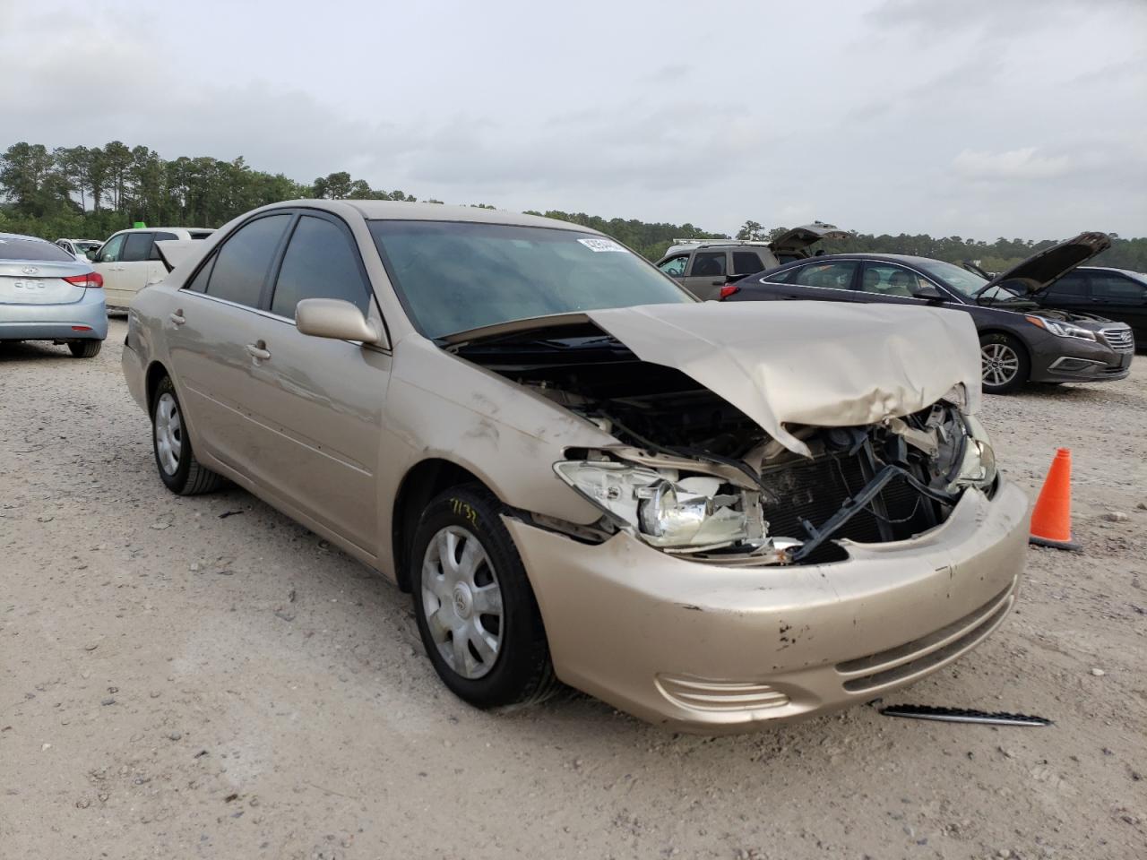TOYOTA CAMRY LE 2003 with VIN 4T1BE32K33U127294 - Photo from auction