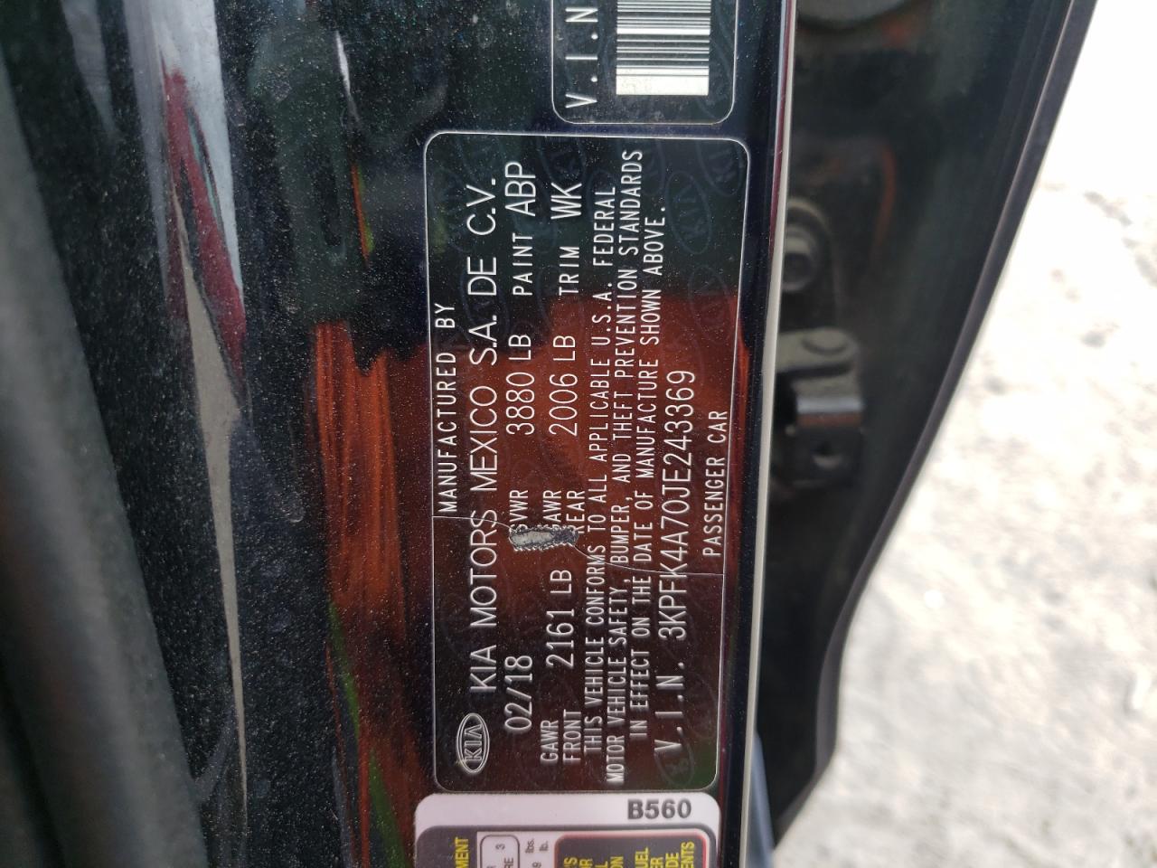 Photo 10 from auction – 2018 KIA FORTE LX with VIN 3KPFK4A70JE243369