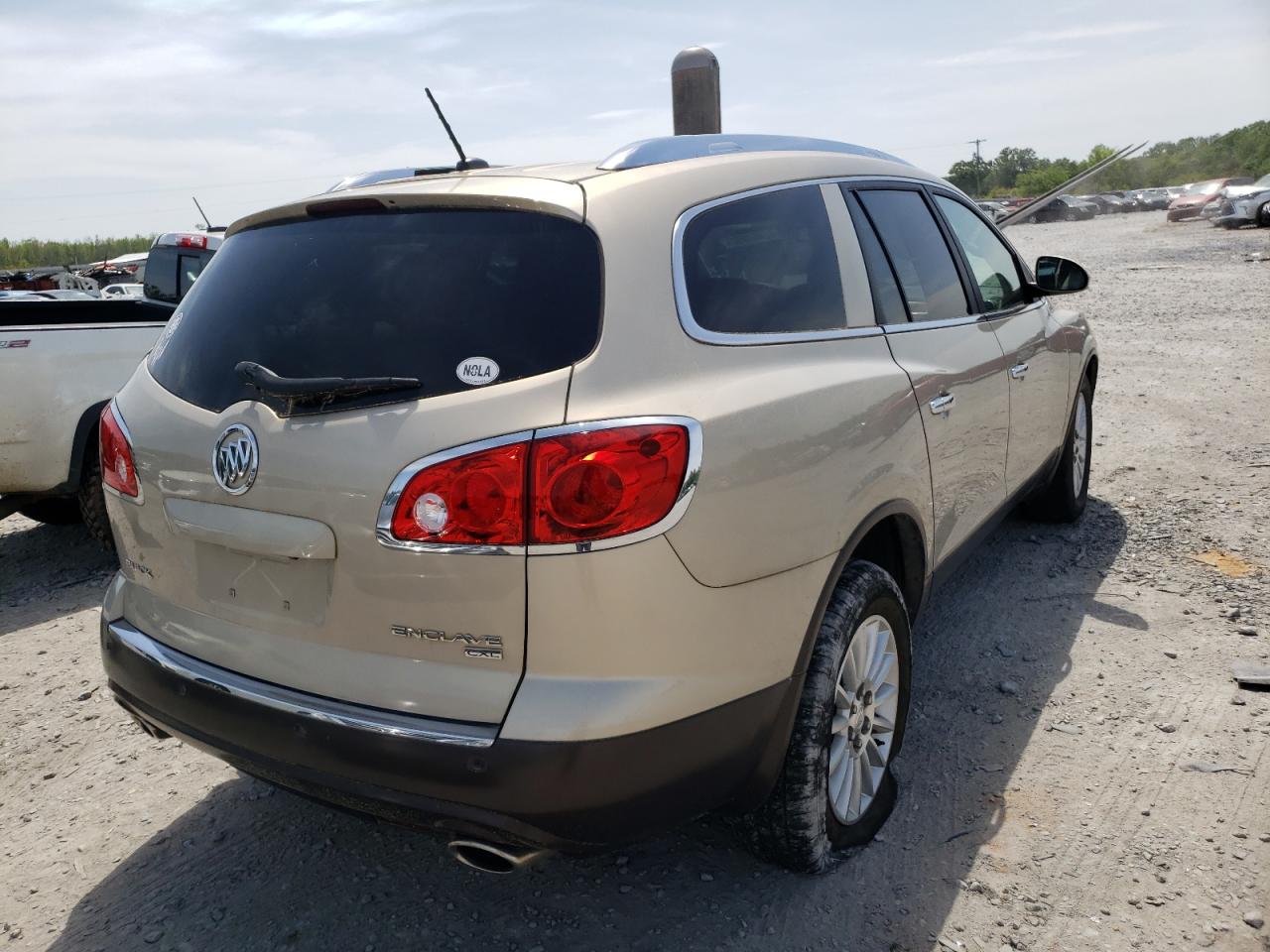 Photo 4 from auction – 2010 BUICK ENCLAVE CX with VIN 5GALRBED2AJ258298