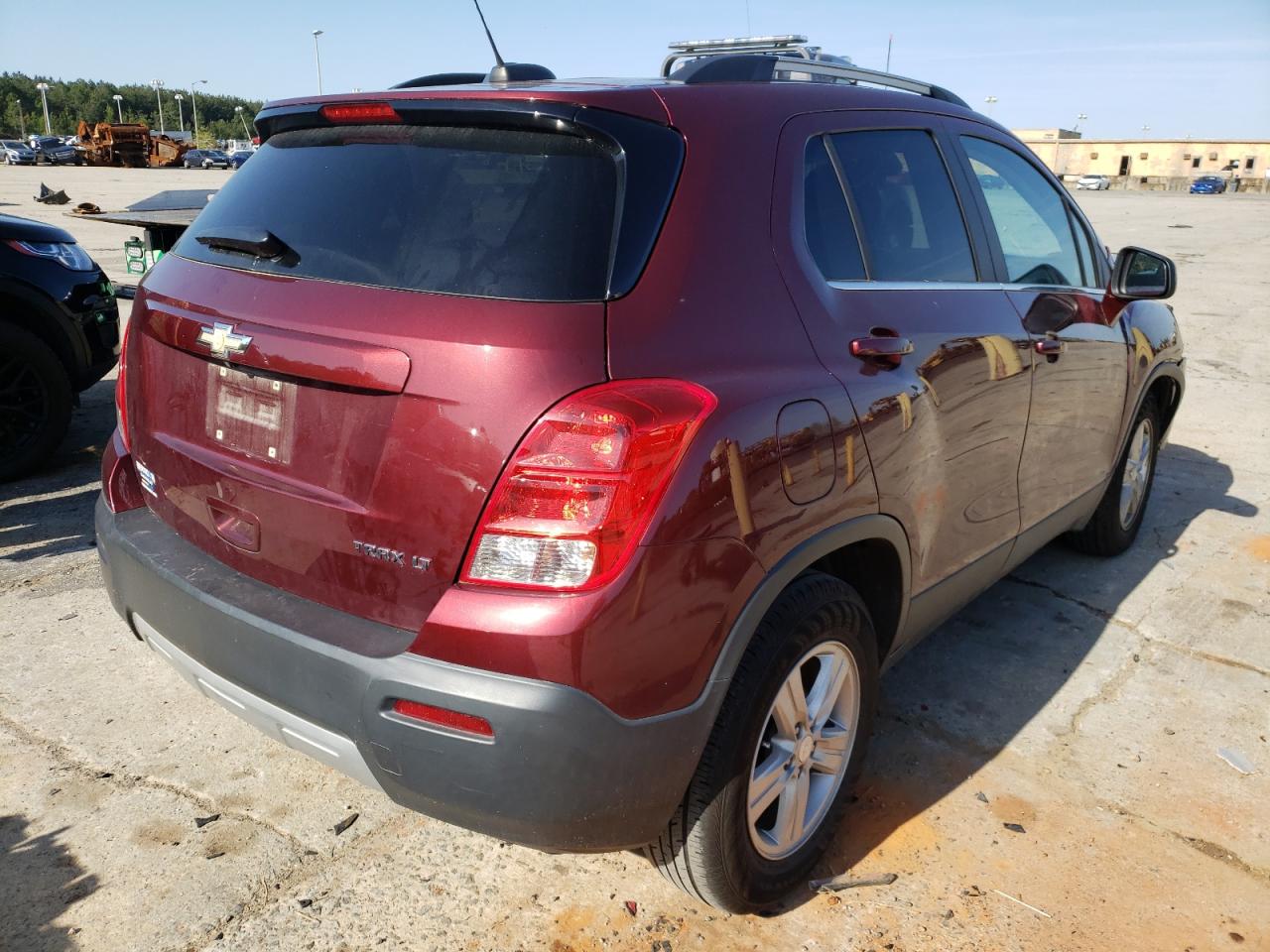 Photo 4 from auction – 2016 CHEVROLET TRAX 1LT with VIN 3GNCJLSB1GL250541