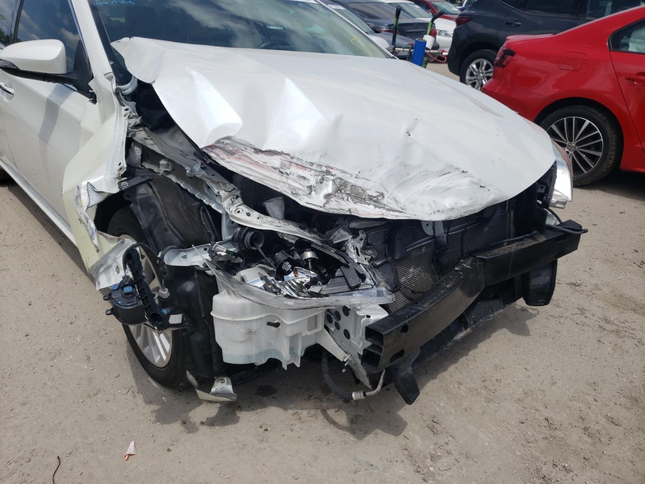 Photo 9 from auction – 2014 TOYOTA AVALON HYB with VIN 4T1BD1EB8EU028962