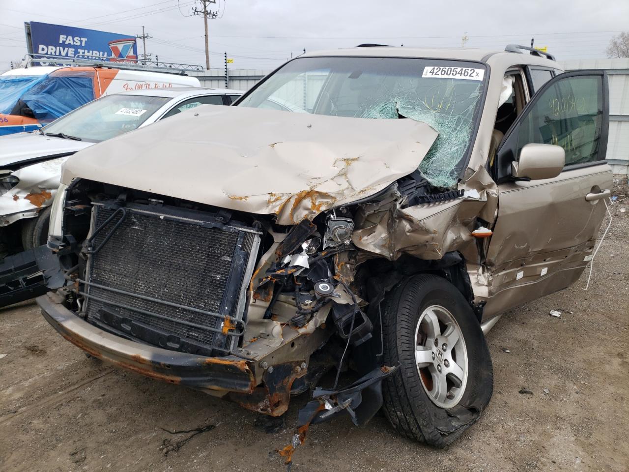 Photo 2 from auction – 2006 HONDA PILOT EX with VIN 5FNYF18676B008364