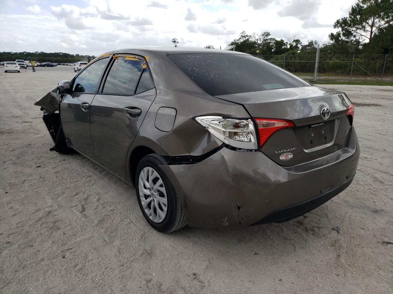 Photo 3 from auction – 2017 TOYOTA COROLLA L with VIN 2T1BURHE9HC829331