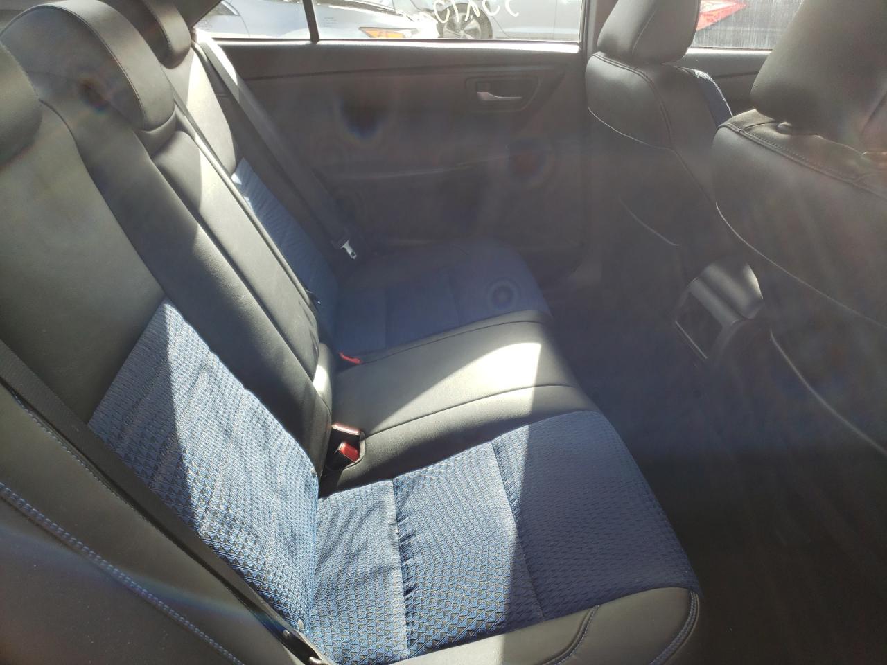 Photo 6 from auction – 2016 TOYOTA CAMRY LE with VIN 4T1BF1FK4GU143232