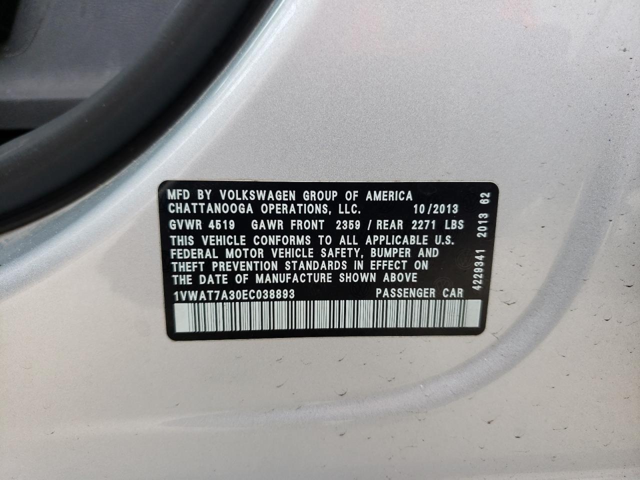 Photo 10 from auction – 2014 VOLKSWAGEN PASSAT S with VIN 1VWAT7A30EC038893