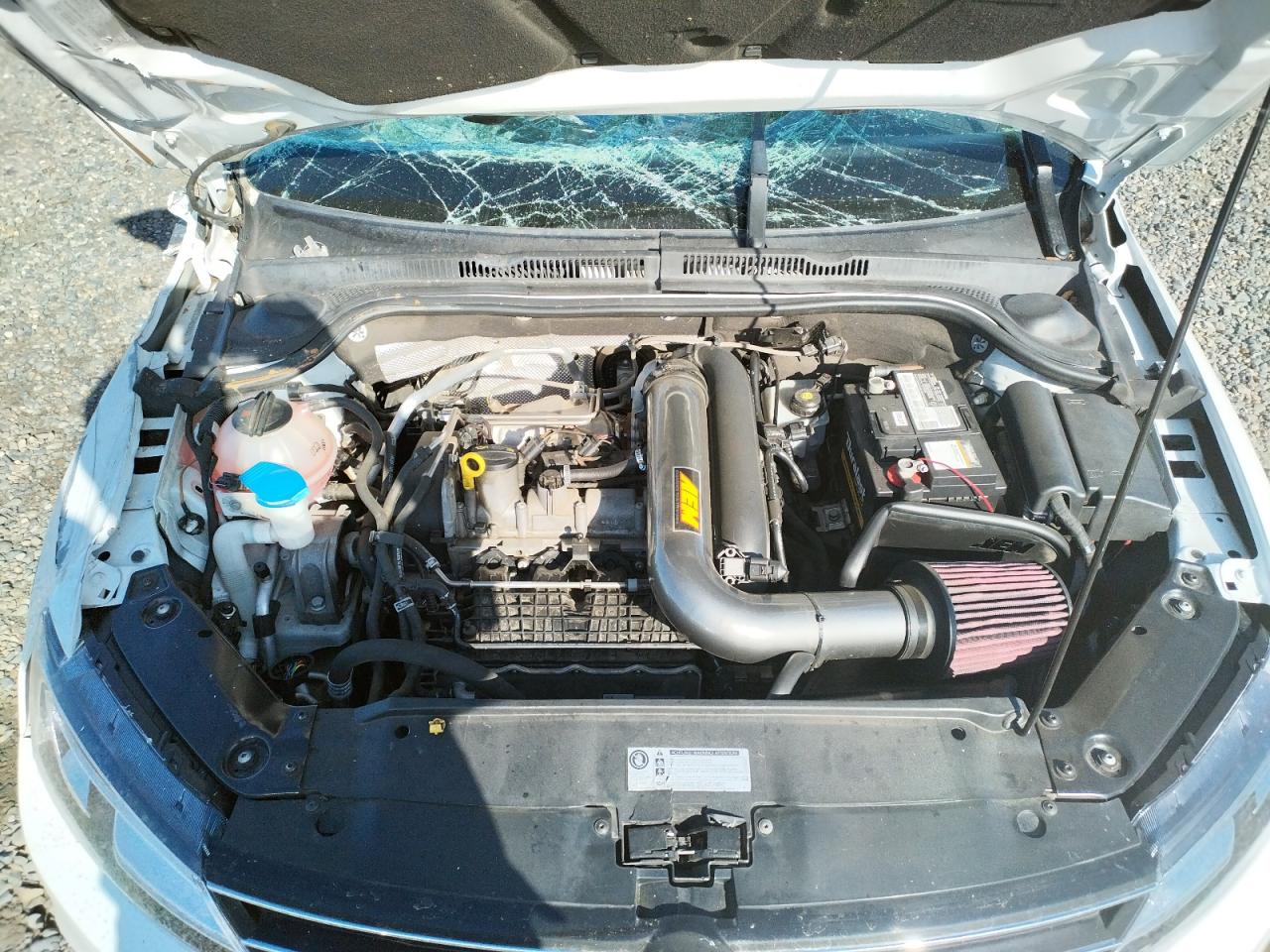 Photo 7 from auction – 2017 VOLKSWAGEN JETTA with VIN 3VWDB7AJ3HM208942