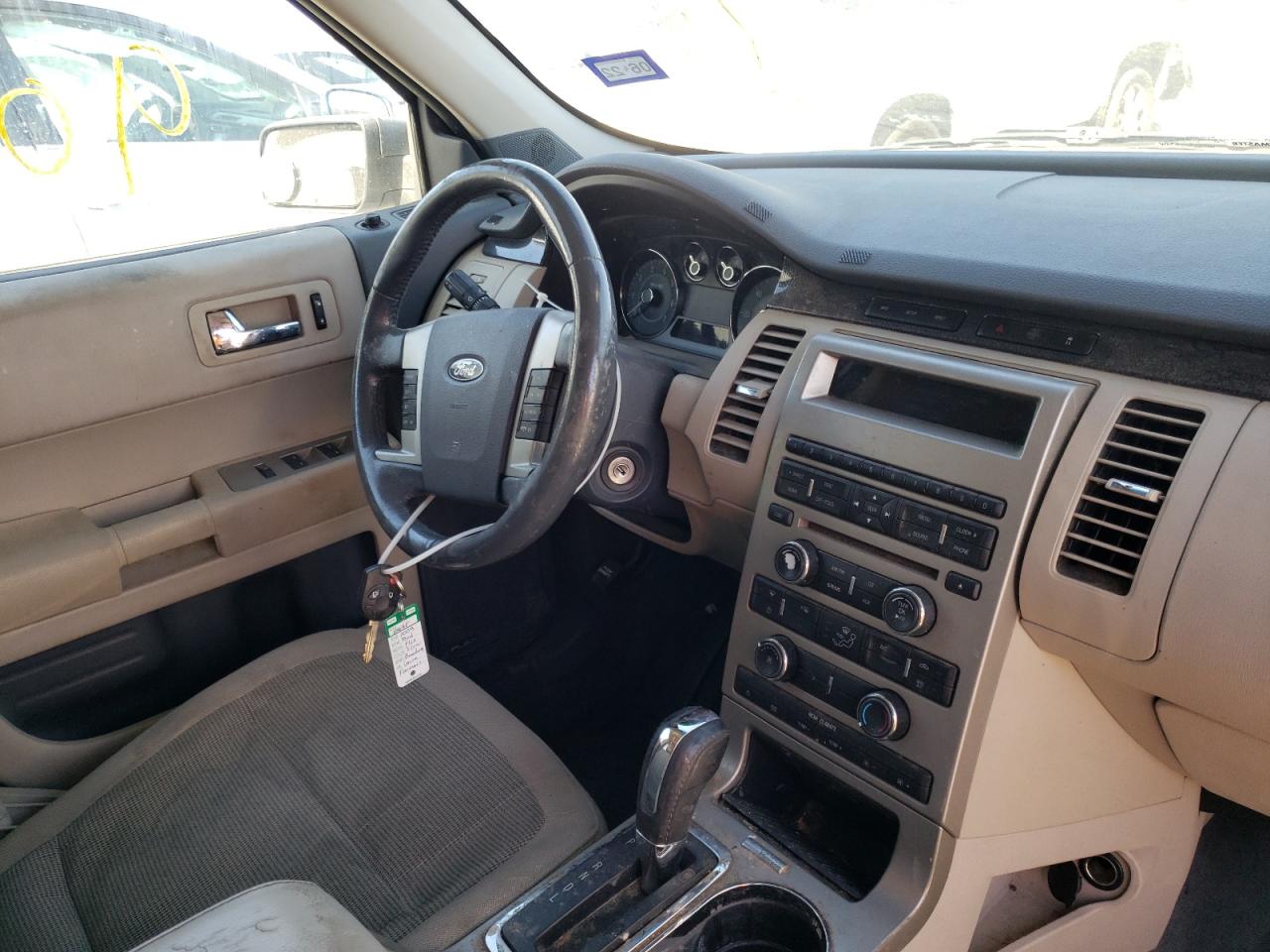 Photo 9 from auction – 2009 FORD FLEX SE with VIN 2FMDK51C09BA37381