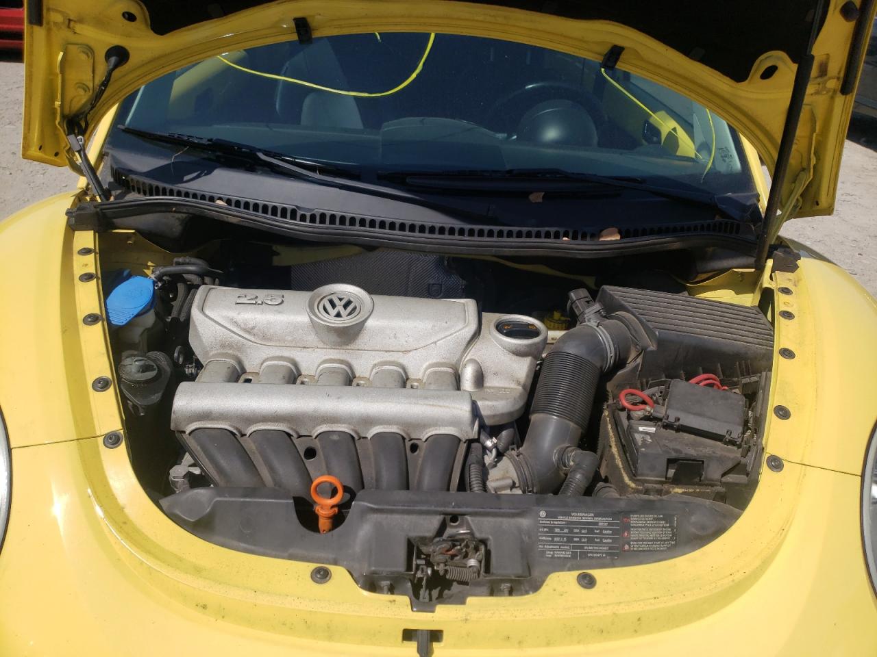 Photo 7 from auction – 2009 VOLKSWAGEN BEETLE with VIN 3VWPW31C19M517628