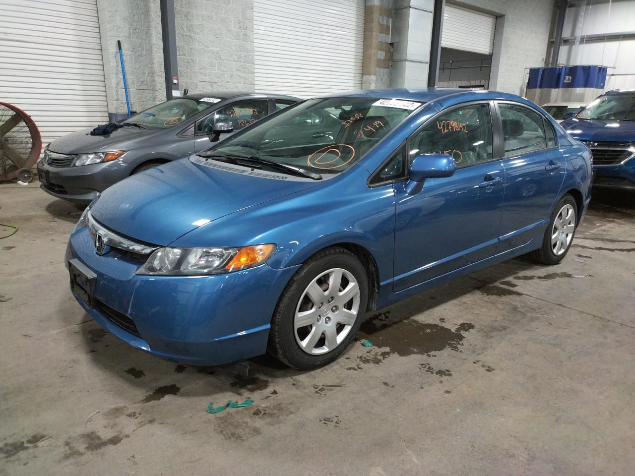 Photo 2 from auction – 2008 HONDA CIVIC LX with VIN 1HGFA15528L030341