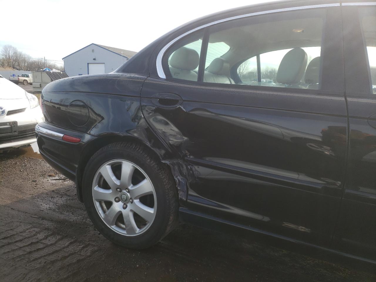Zdjęcie 9 z aukcji – 2004 JAGUAR X-TYPE 3.0 z VIN SAJEA51C34WD96408