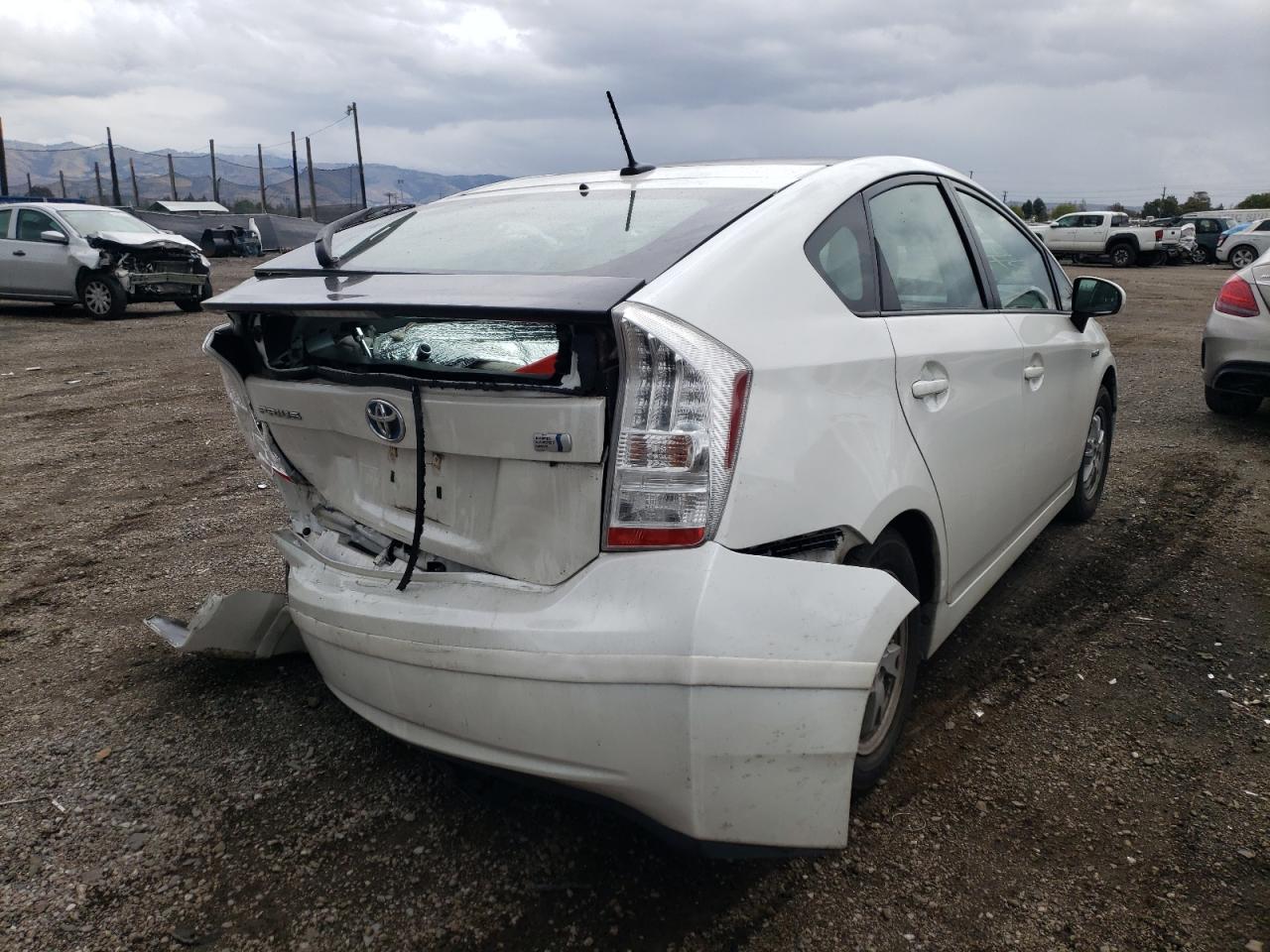 Photo 4 from auction – 2011 TOYOTA PRIUS with VIN JTDKN3DU1B0278563