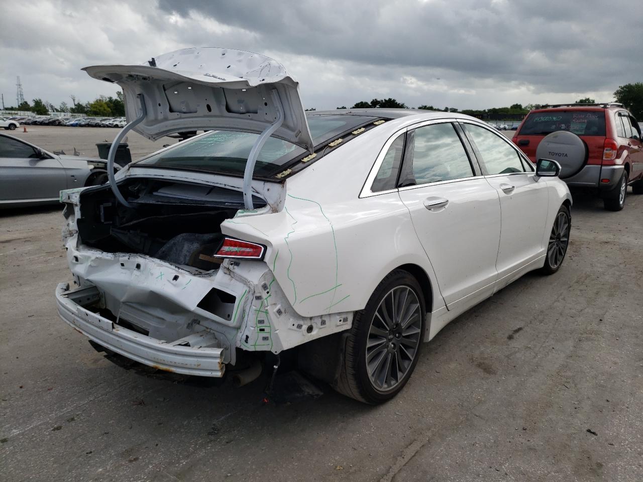 Photo 4 from auction – 2015 LINCOLN MKZ with VIN 3LN6L2JK9FR617429