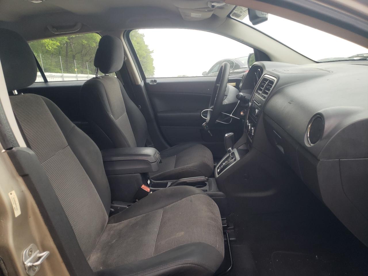 Photo 5 from auction – 2010 DODGE CALIBER MA with VIN 1B3CB3HA8AD616658