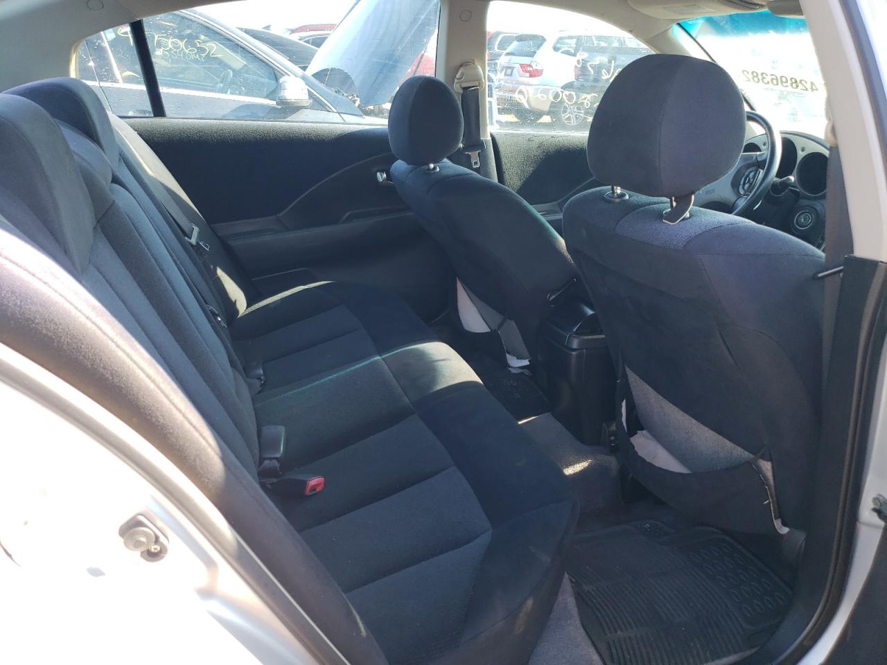 Photo 6 from auction – 2004 NISSAN ALTIMA BAS with VIN 1N4AL11D24C178053