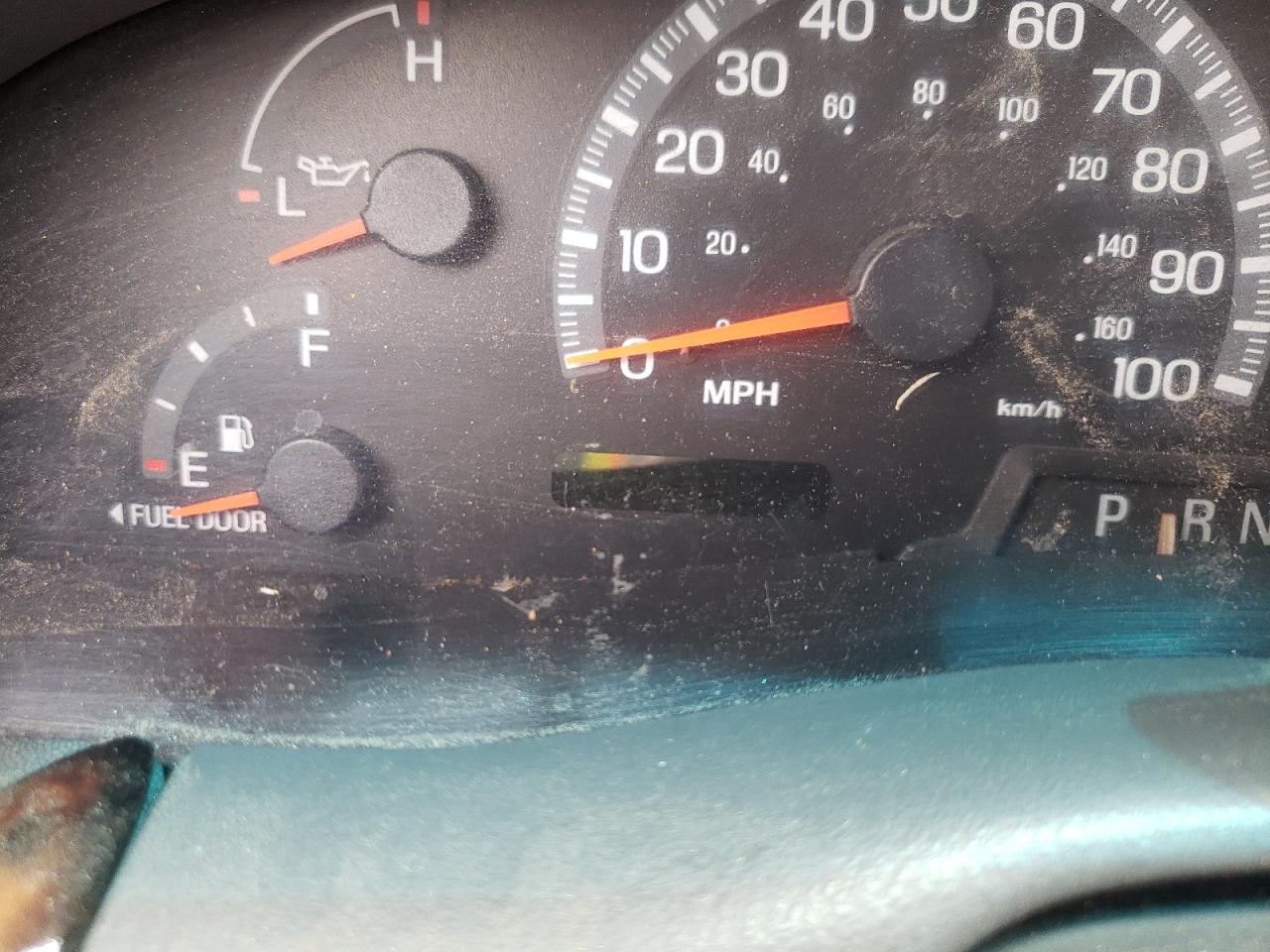 Photo 8 from auction – 2000 FORD EXPEDITION with VIN 1FMRU156XYLA42048
