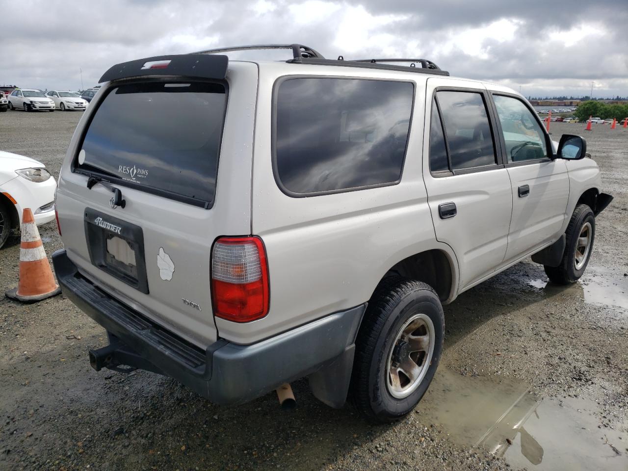 Photo 4 from auction – 1998 TOYOTA 4RUNNER with VIN JT3GM84R6W0030501