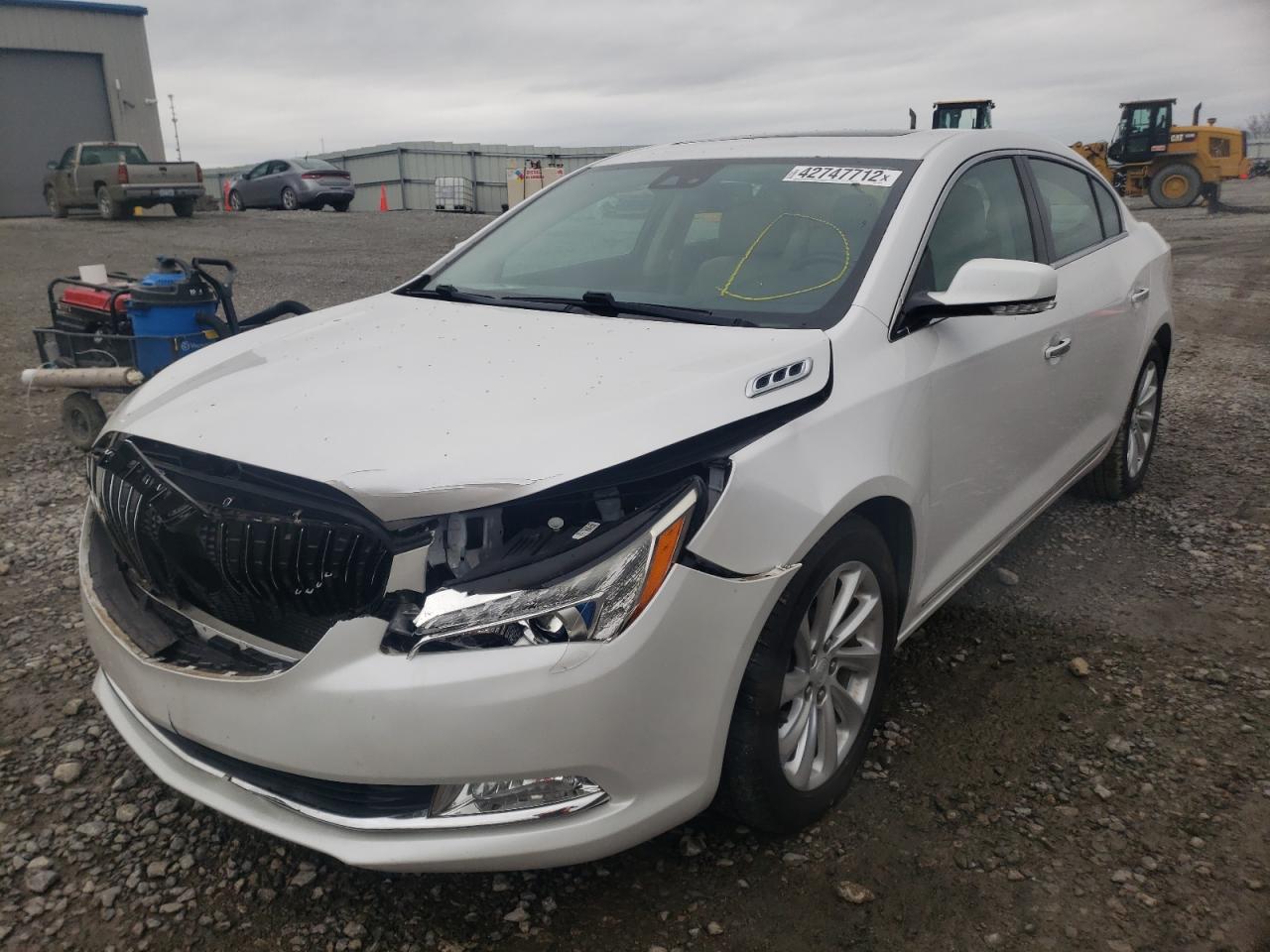 Photo 2 from auction – 2015 BUICK LACROSSE with VIN 1G4GB5G37FF180570