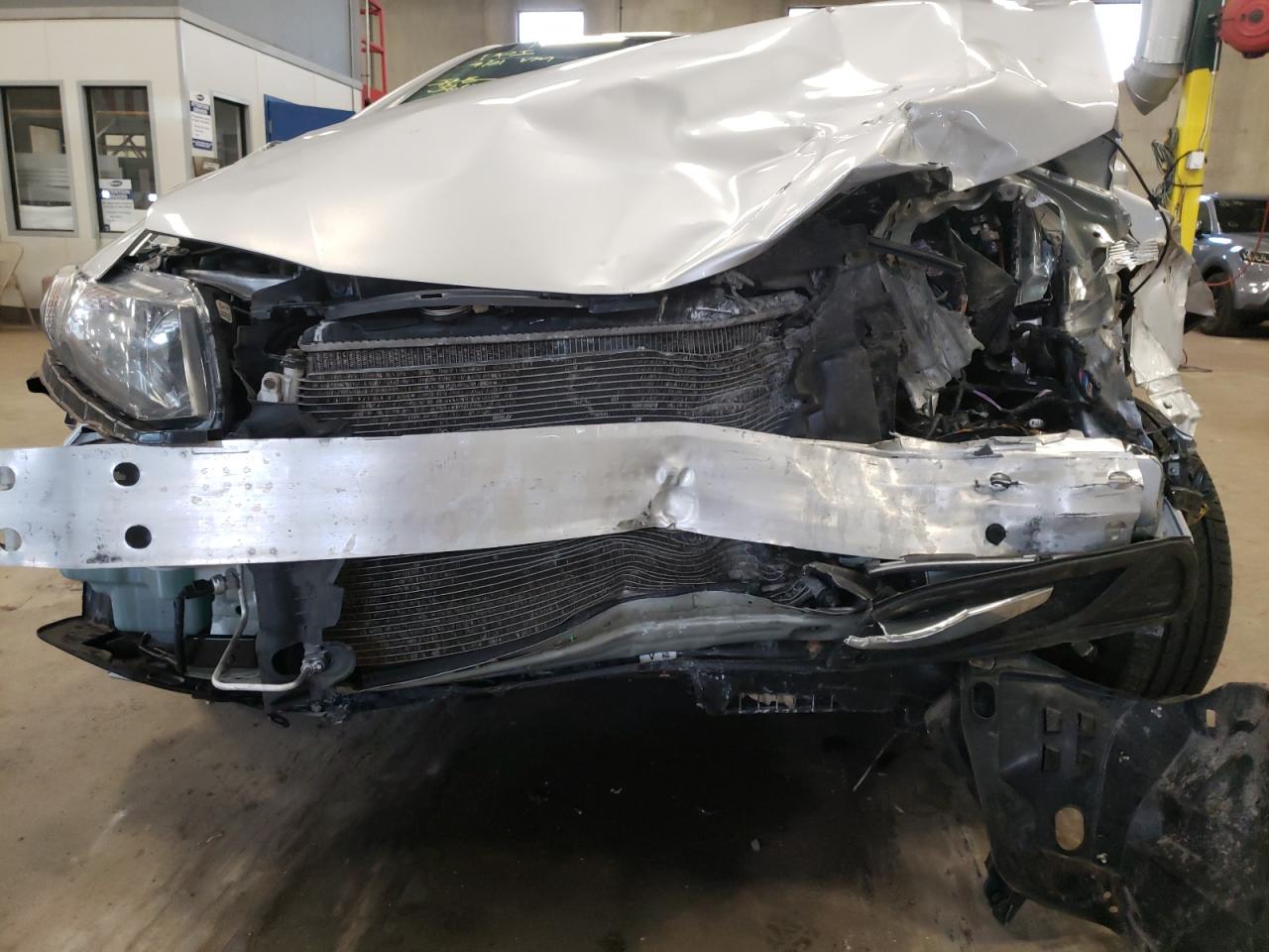 Photo 9 from auction – 2014 HONDA CIVIC LX with VIN 19XFB2F52EE039237