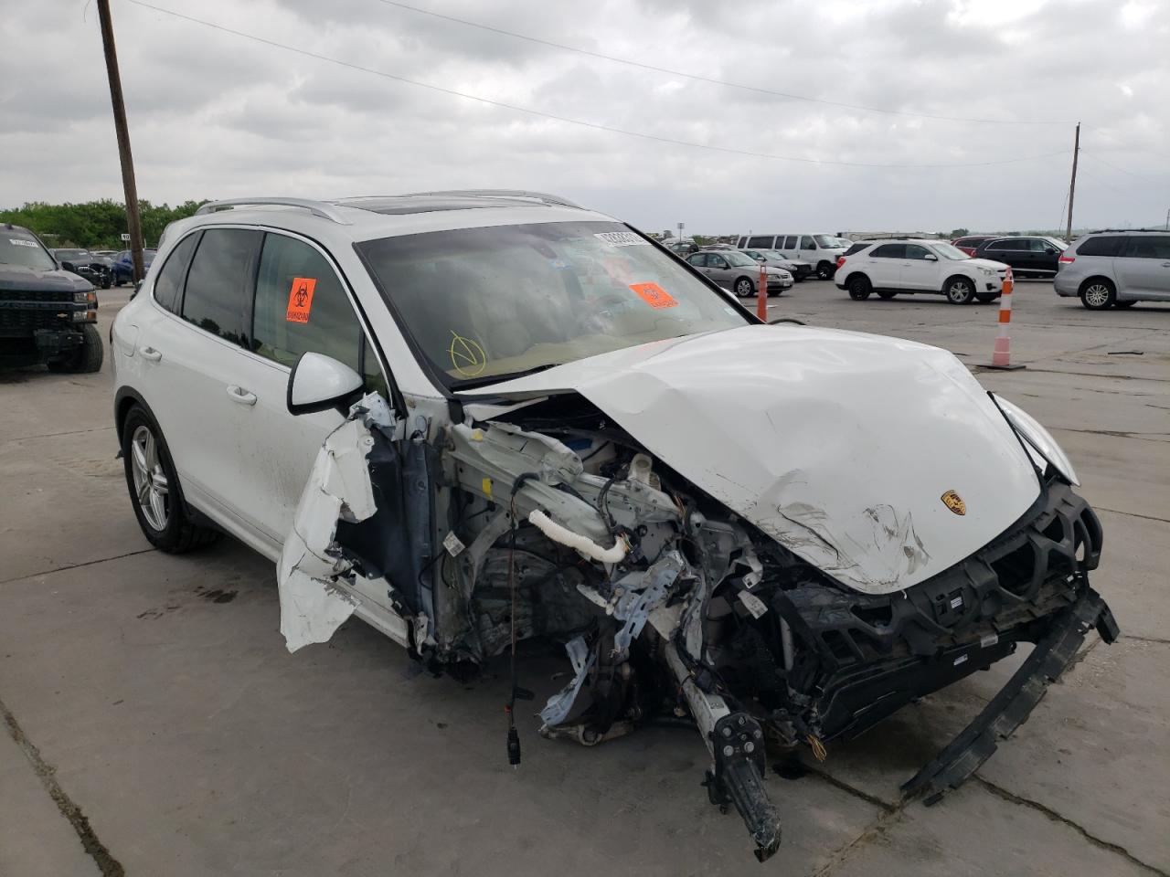 PORSCHE CAYENNE 2012 with VIN WP1AA2A27CLA11060 - Photo from auction