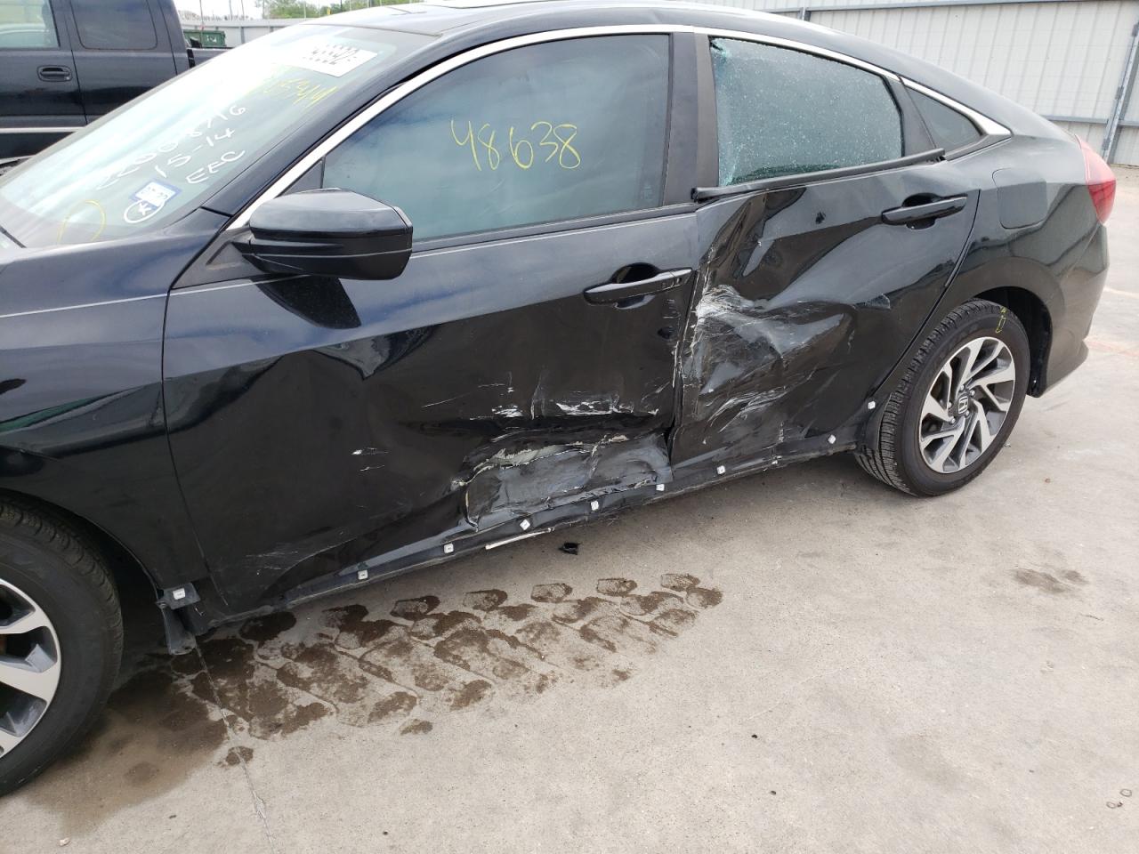 Foto 9 de la subasta – 2017 HONDA CIVIC EX con VIN 19XFC2F78HE205344
