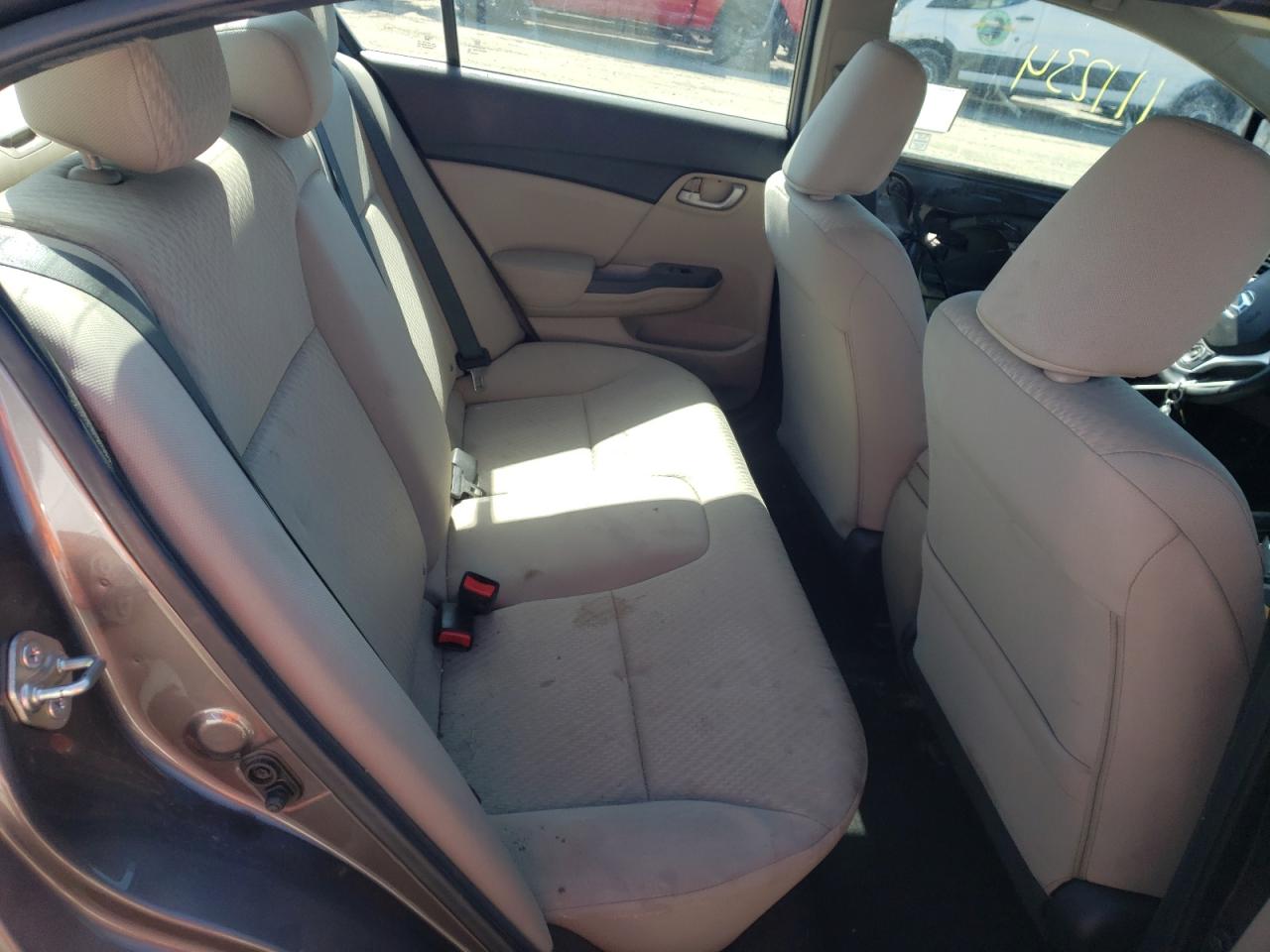 Photo 6 from auction – 2014 HONDA CIVIC LX with VIN 19XFB2F58EE244349