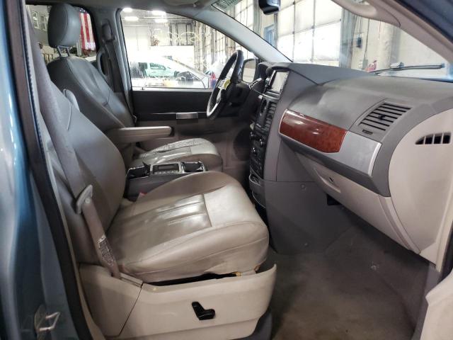Photo 5 from auction – 2008 CHRYSLER TOWN & COU with VIN 2A8HR54P58R730820