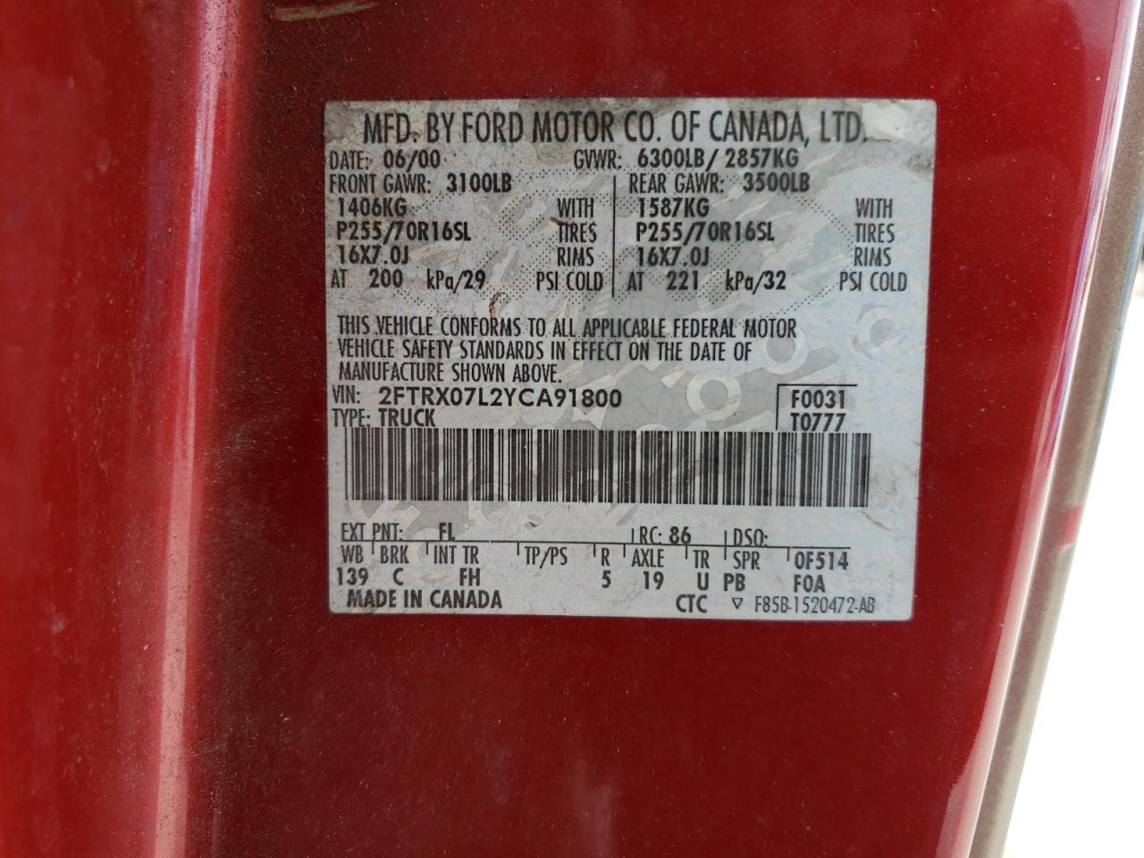 Photo 10 from auction – 2000 FORD F150 with VIN 2FTRX07L2YCA91800
