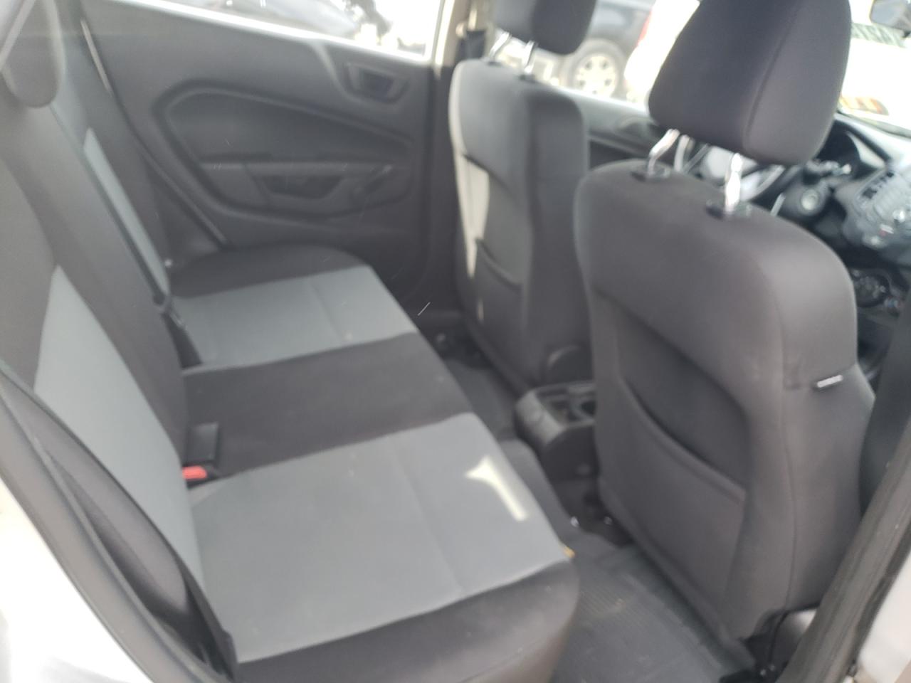 Photo 6 from auction – 2016 FORD FIESTA S with VIN 3FADP4TJ1GM170602