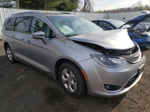 CHRYSLER PACIFICA T 2017 with VIN 2C4RC1EG0HR782201 - Photo from auction