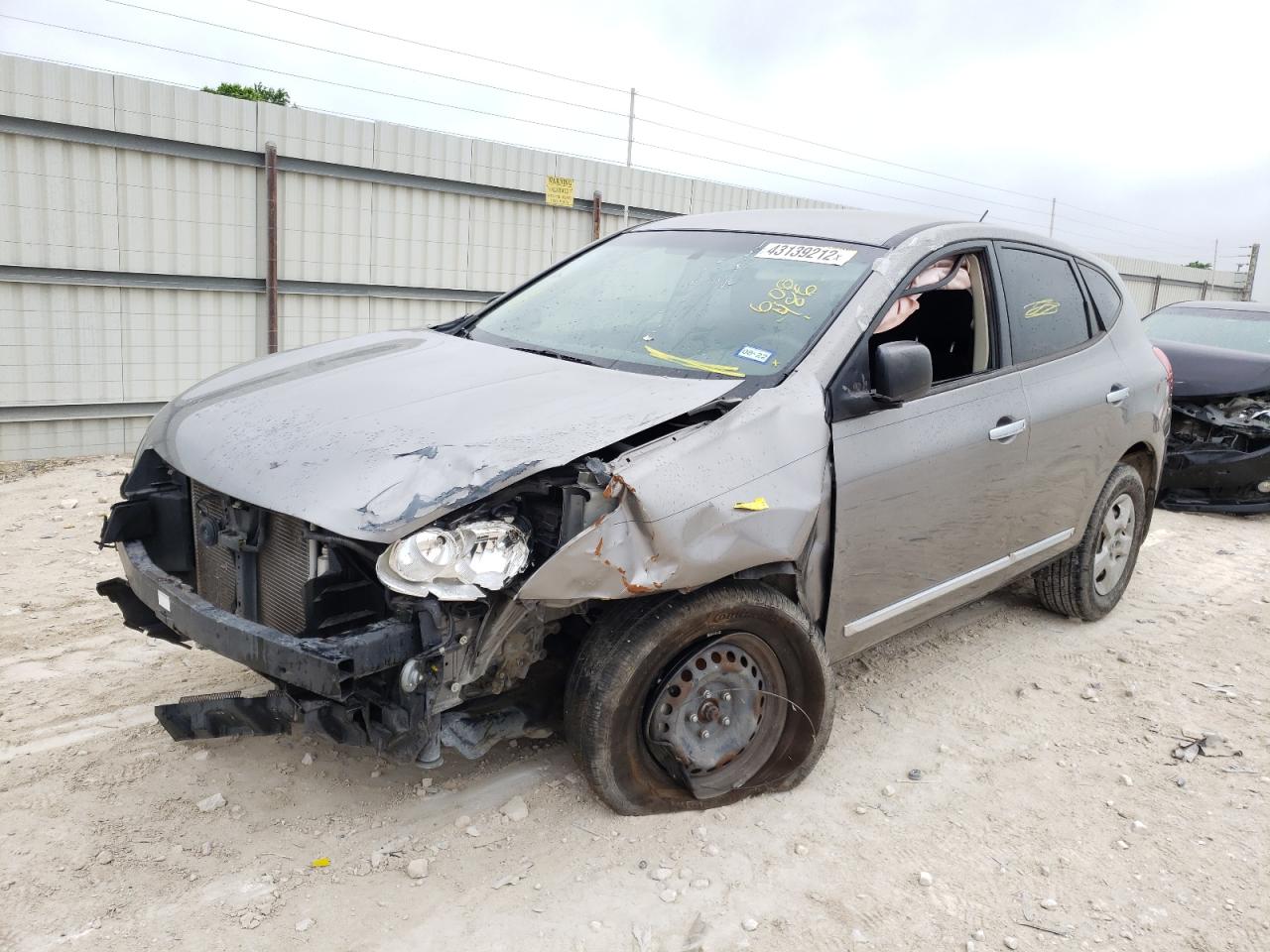 Photo 2 from auction – 2014 NISSAN ROGUE SELE with VIN JN8AS5MT3EW600486