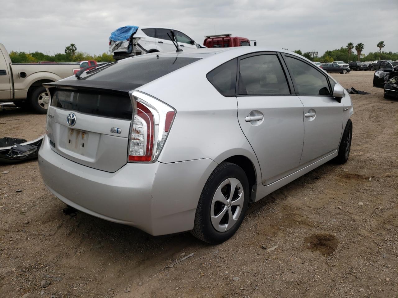 Photo 4 from auction – 2012 TOYOTA PRIUS with VIN JTDKN3DU4C5537986