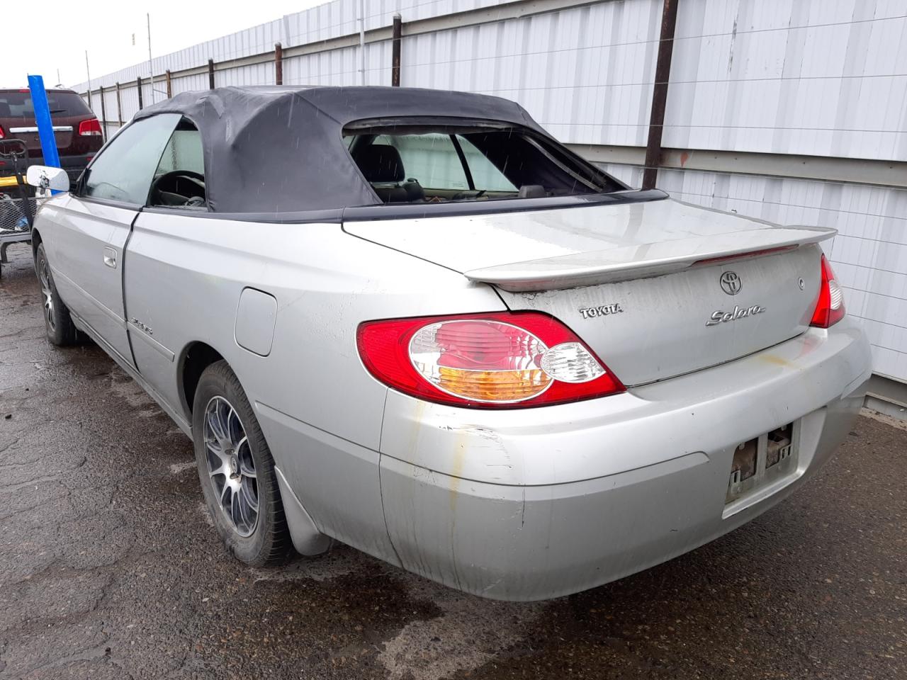 Photo 3 from auction – 2002 TOYOTA CAMRY SOLA with VIN 2T1FF28P72C600853